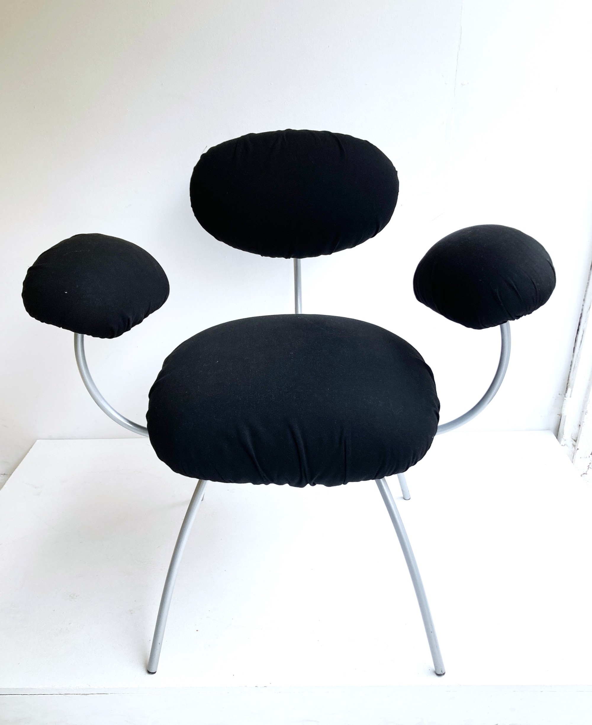 remix-gallery-fauteuil-saint-james-jean-nouvel.jpg