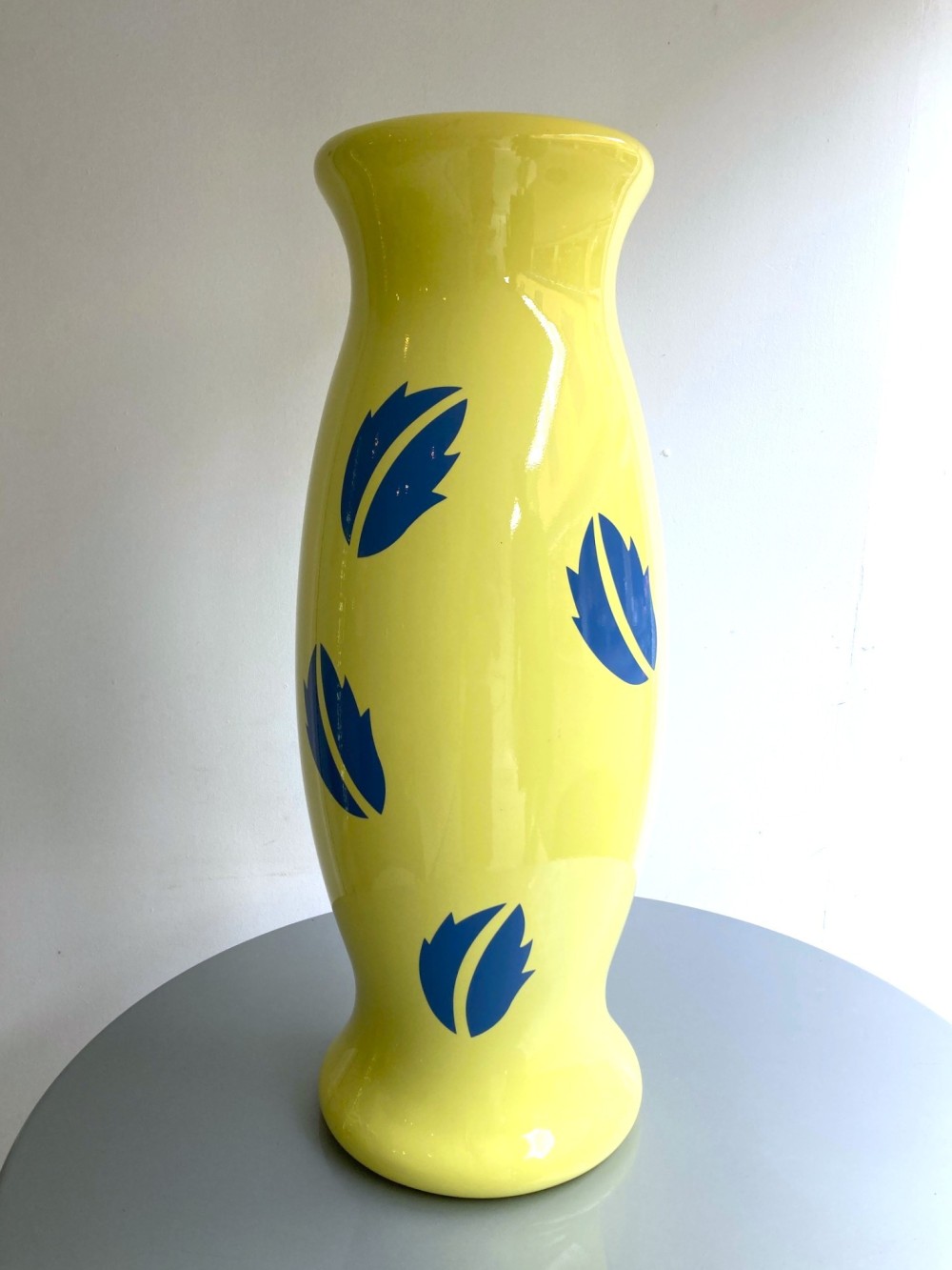 vase-jaune-alessandro-mendini-remix-gallery.jpg