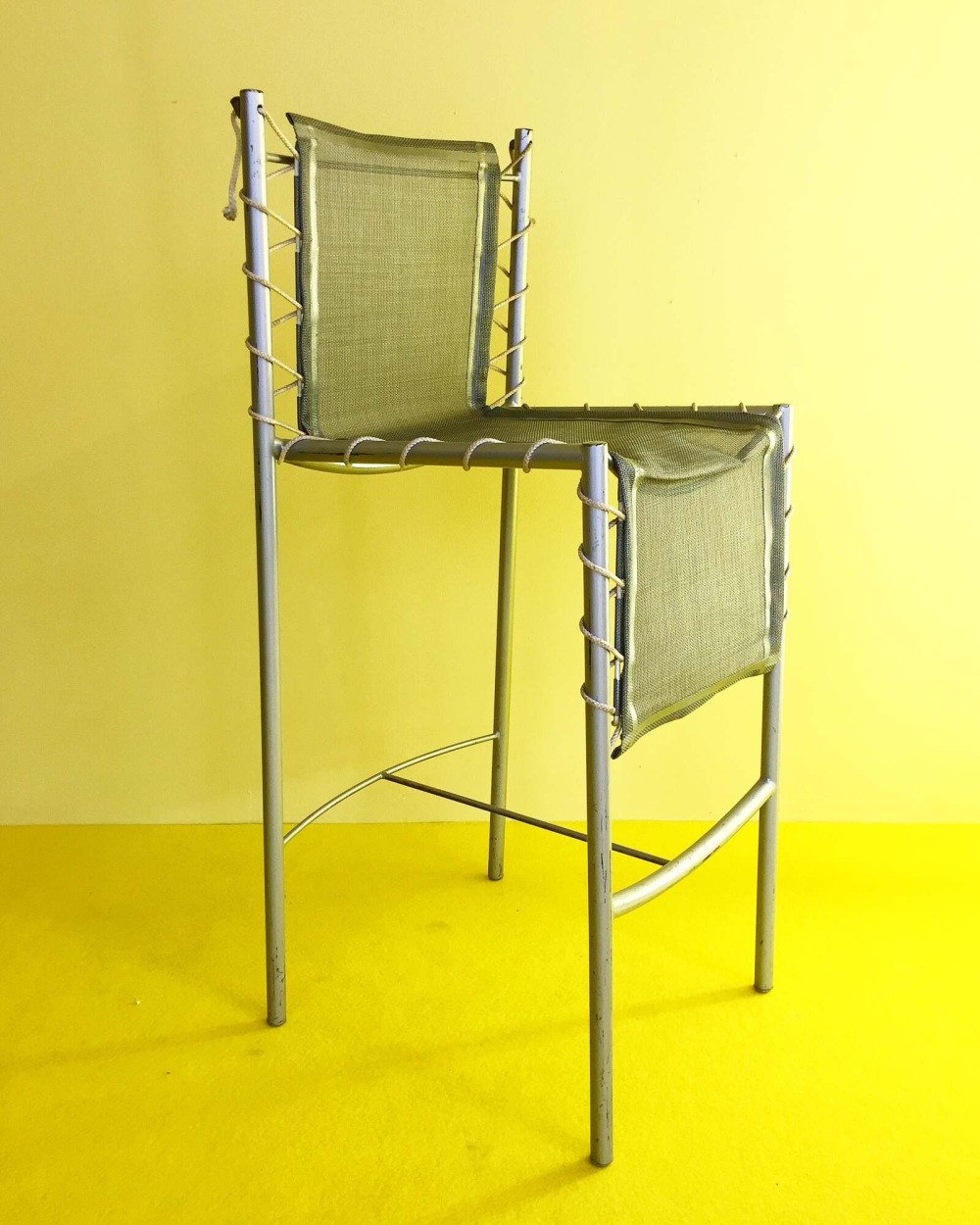remix-gallery-tabouret-miss-beason-philippe-starck_1600_c.jpg